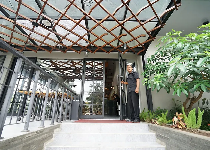Cleo Hotel Jemursari Surabaya